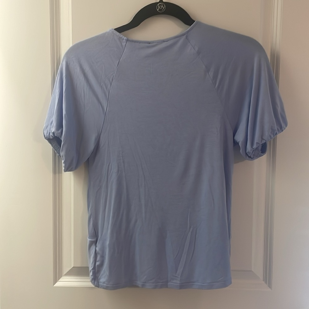 Express Top - Picture 2 of 3